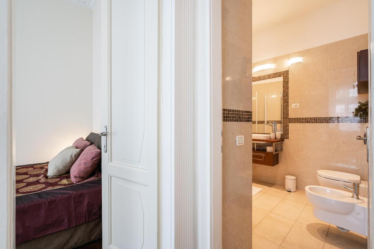 Breathless View Parliament 2 Luxury Suites With Terrace Free Parking Reservation Needed Budapest Exterior photo